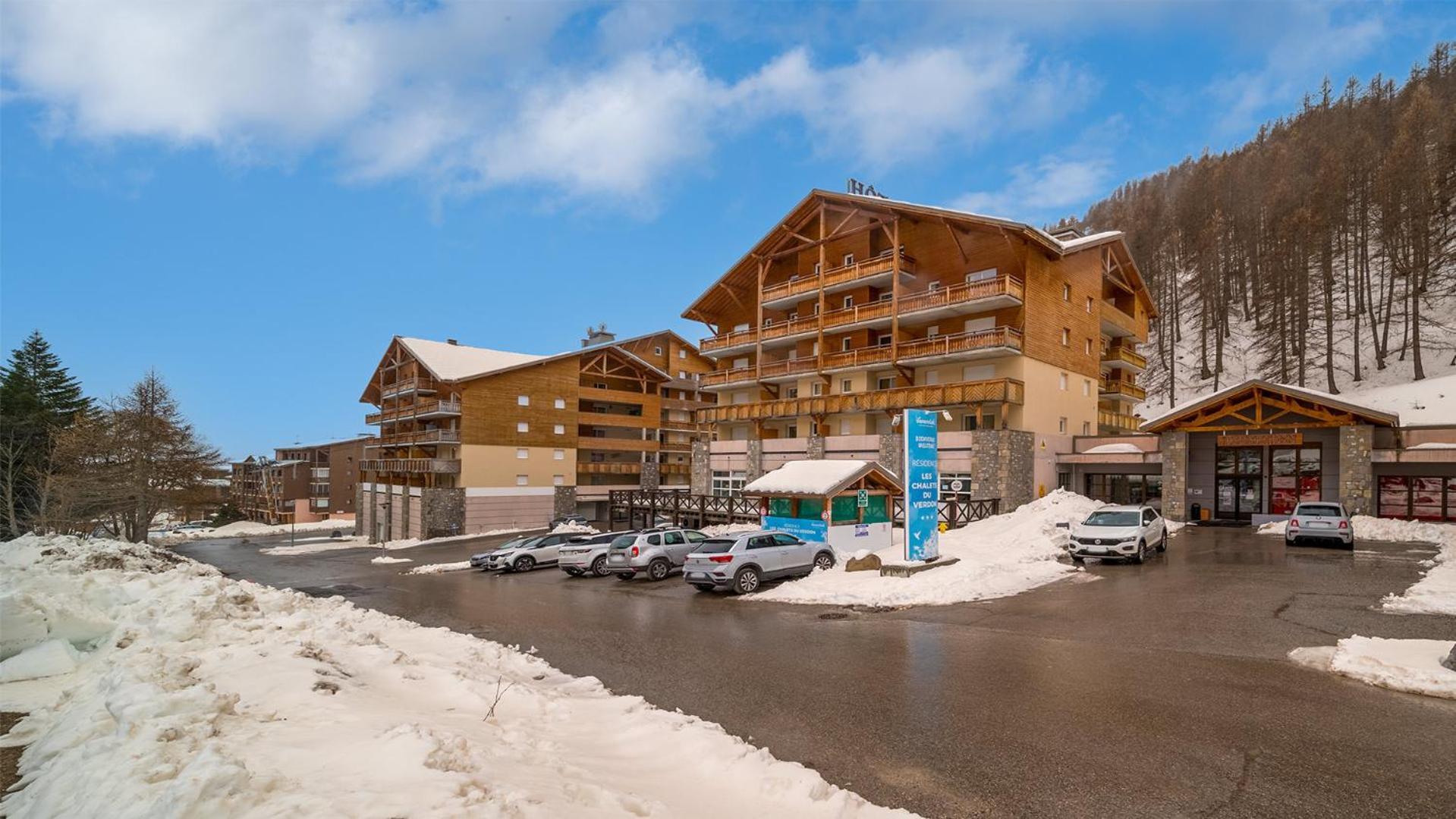 C Du Verdon -2202- Magnifique Appt 5 Pers Allos Exteriör bild